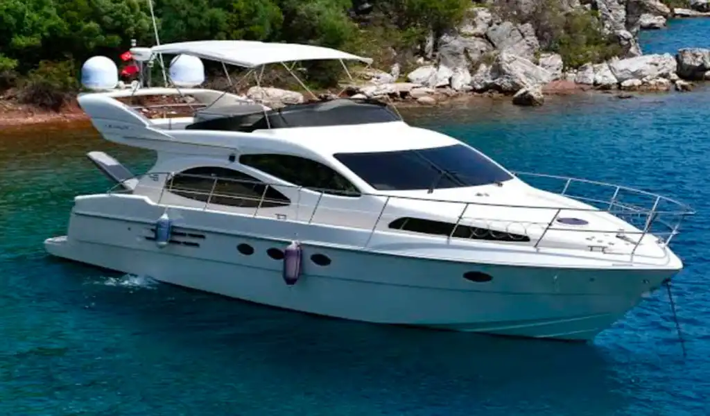 YACHT MİR FIRAT
